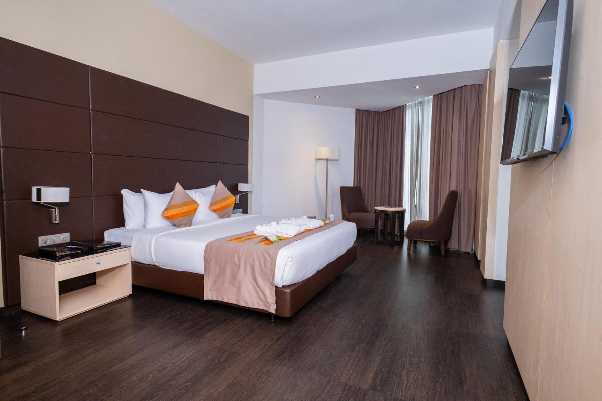 Azalaï Hôtel Abidjan Exterior foto