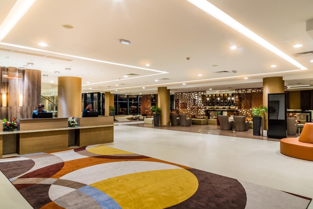 Azalaï Hôtel Abidjan Exterior foto